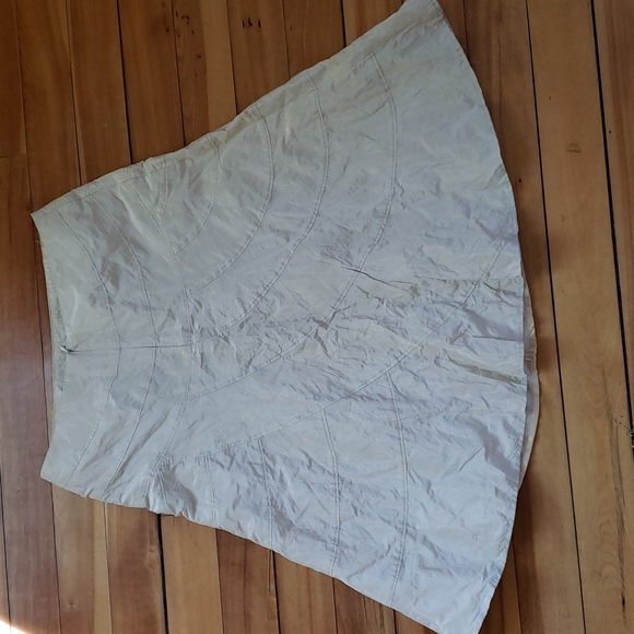 Skirt with zipper back - Picture 5 of 12